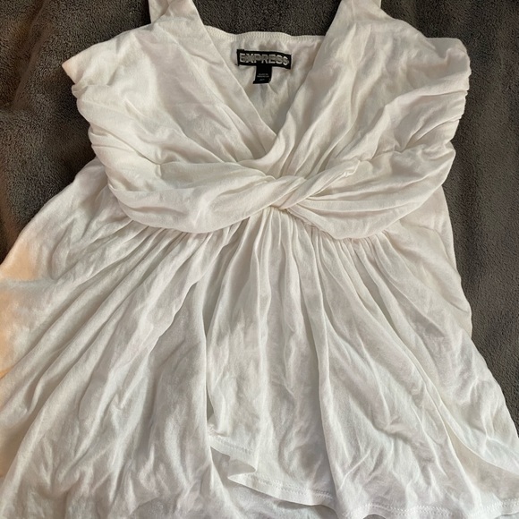 Express Flowy Top - Picture 2 of 3